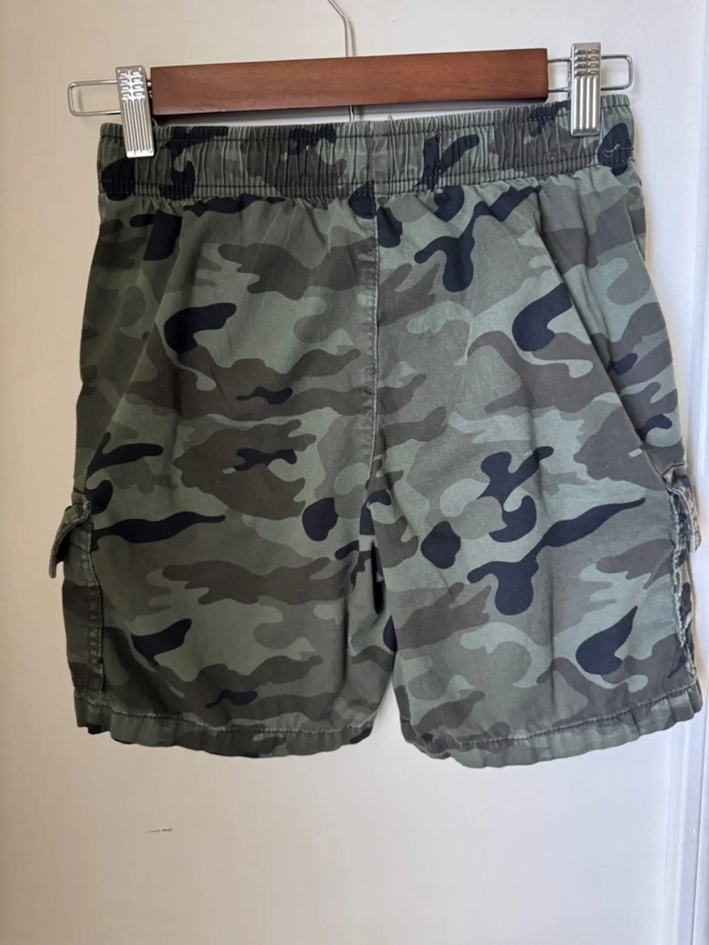 Old Navy‎ Boys Camo Cargo Shorts - Olive & Dark Green Size Large (10-12)